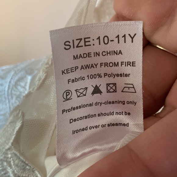 Ivory Sleeveless Tulle Appliqué Ivory Flower Girl Dress - Picture 8 of 8